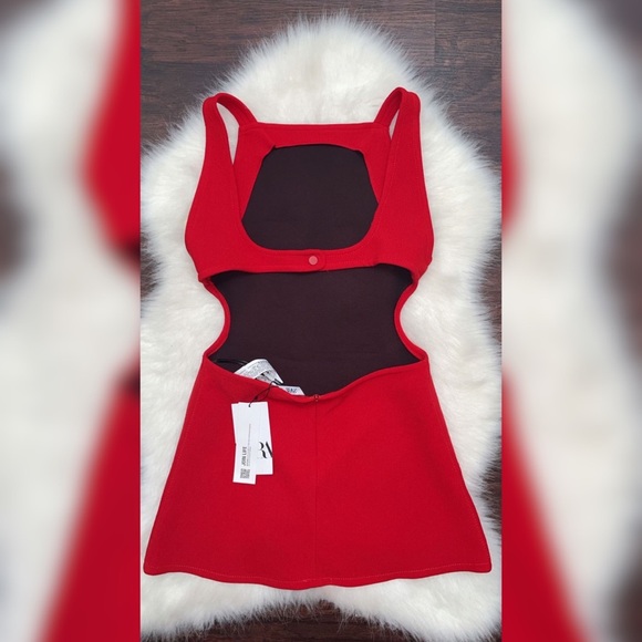 Zara Short Dress - Picture 4 of 5